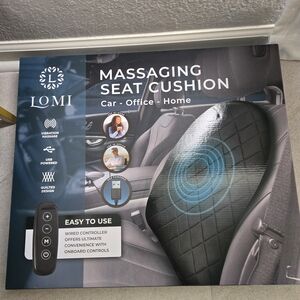 LOMI Massaging Seat Cushion - Black